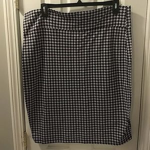 dots Houndstooth Straight Leg Skirt